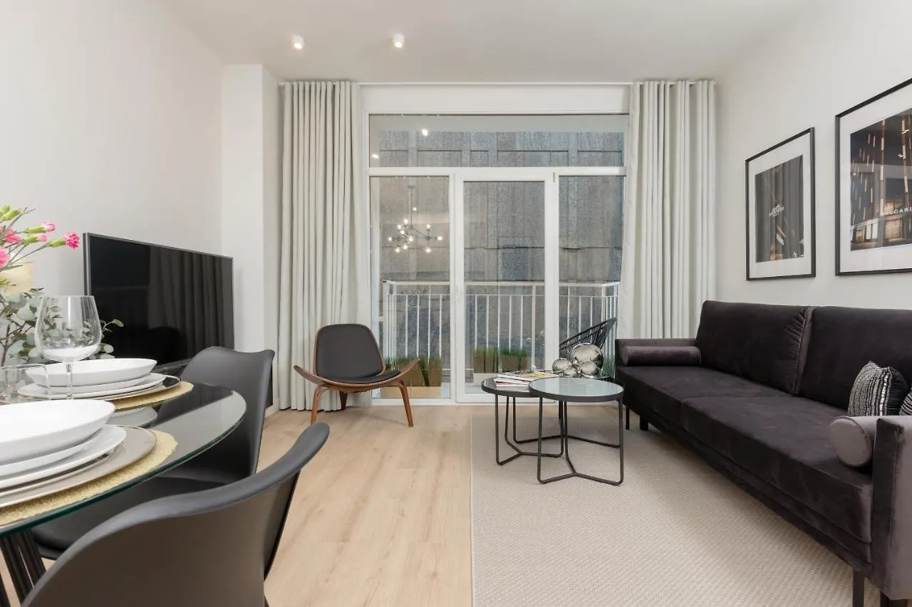 Bracka Fashion Apartment By Renters Prestige وارسو 0*,  بولندا